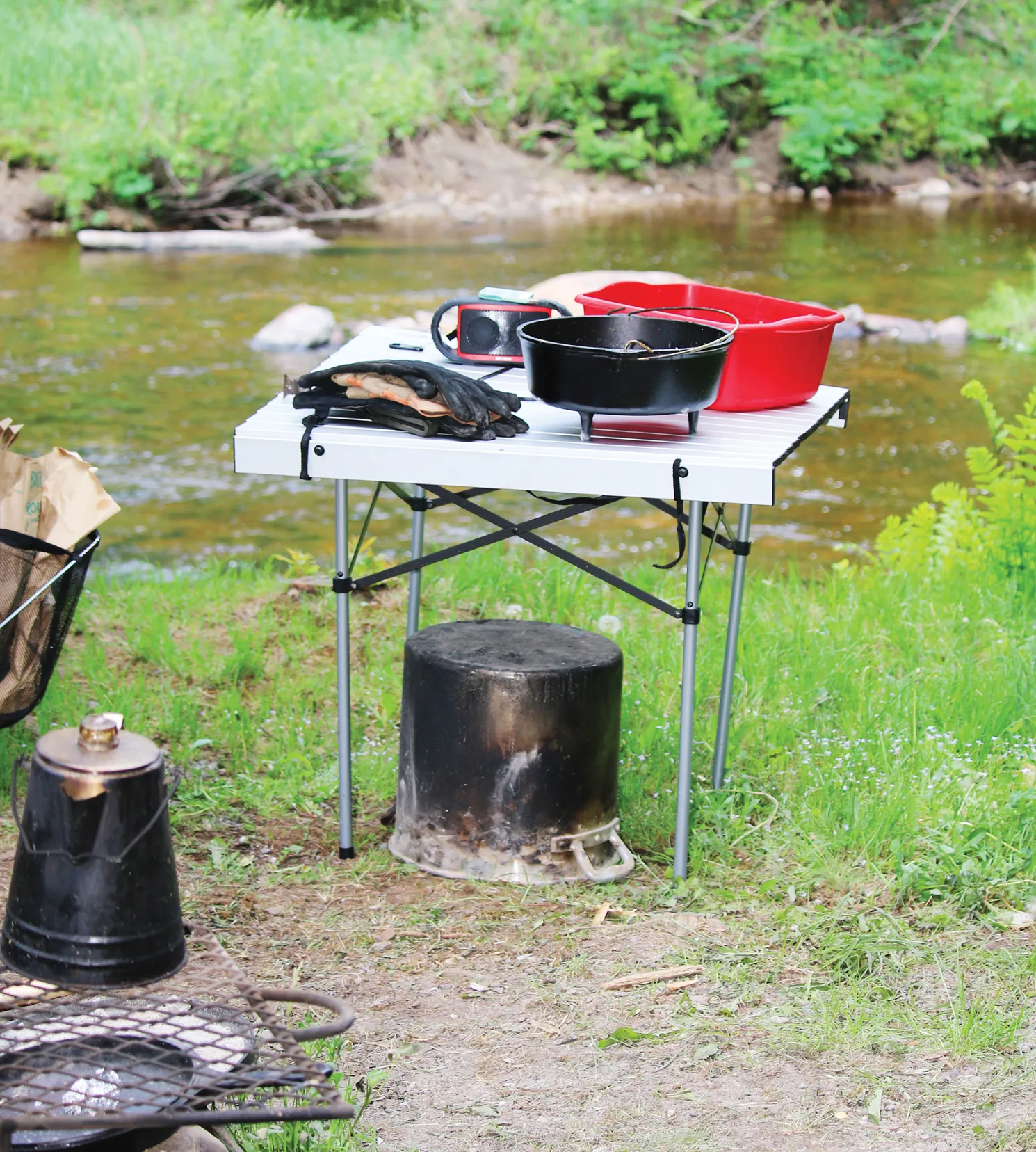 CAMP&GO 30 inch Roll Top Table